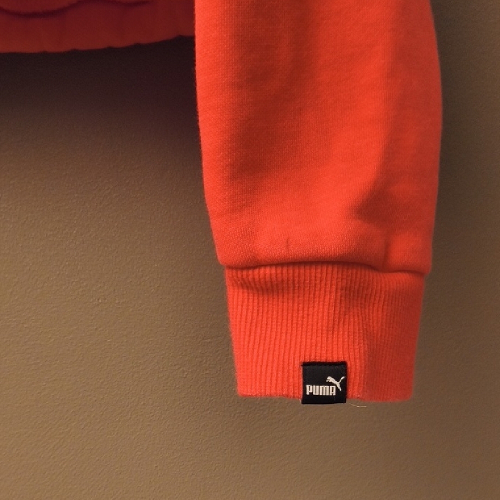 Puma - Like New - Salmon and White Quarter-Zip  Women's Sweater - Picture 4 of 12